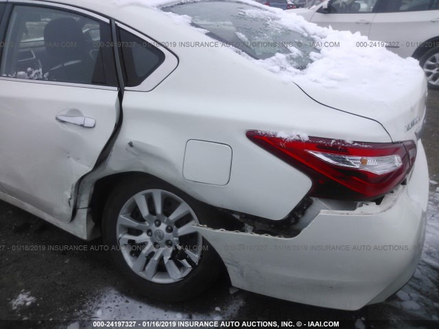 1N4AL3AP3GC159229 - 2016 NISSAN ALTIMA 2.5/S/SV/SL/SR WHITE photo 6