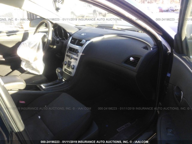 1G1ZC5EB6AF157674 - 2010 CHEVROLET MALIBU 1LT ლურჯი ფოტო 5