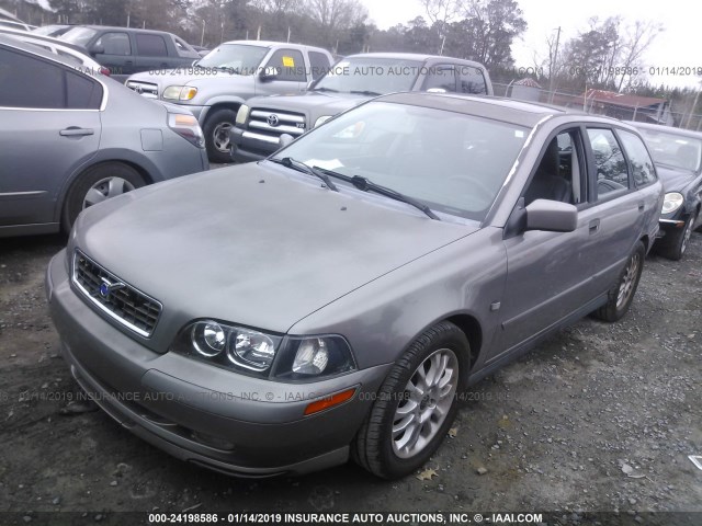 YV1VW27524F032723 - 2004 VOLVO V40 1.9T GRAY photo 2