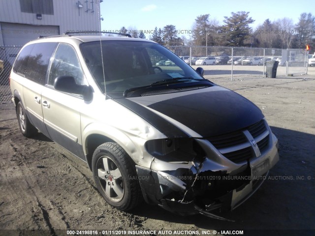 2D4GP44L65R326018 - 2005 DODGE GRAND CARAVAN SXT TAN photo 1