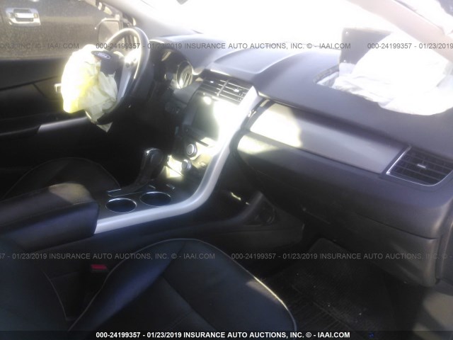 2FMDK3JC2DBA90239 - 2013 FORD EDGE SEL WHITE photo 5