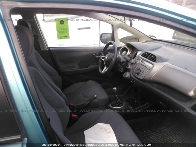 JHMGE8G33DC045841 - 2013 HONDA FIT GREEN photo 5