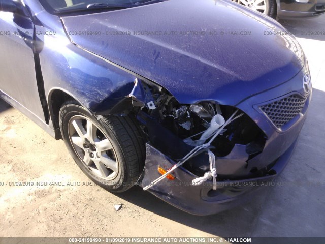 4T1BF3EK4BU705779 - 2011 TOYOTA CAMRY SE/LE/XLE 蓝色 照片 6