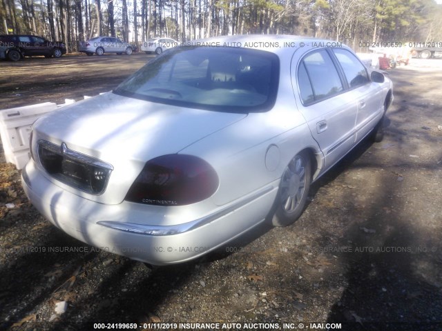 1LNHM97V92Y687668 - 2002 LINCOLN CONTINENTAL  WHITE photo 4