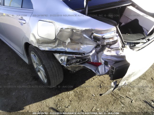 4T1BF1FK0EU324518 - 2014 TOYOTA CAMRY L/SE/LE/XLE 银色 照片 6