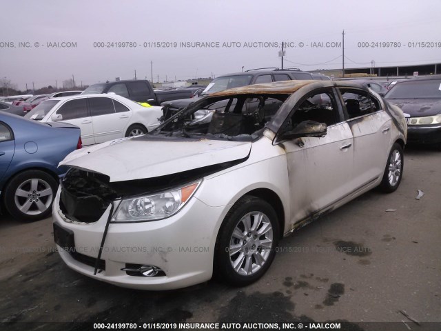 1G4GD5ER0CF270642 - 2012 BUICK LACROSSE PREMIUM WHITE photo 2