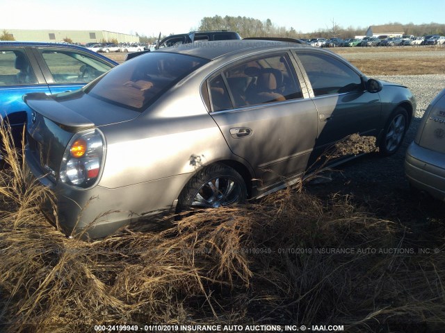 1N4BL11D02C210970 - 2002 NISSAN ALTIMA SE GOLD photo 4