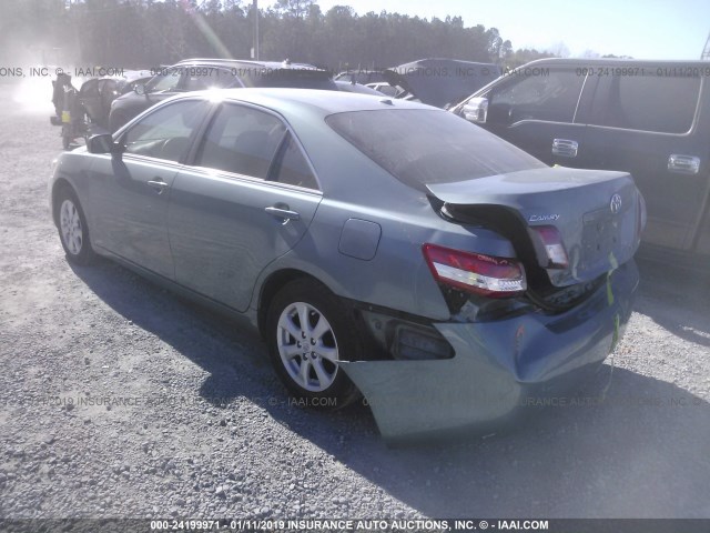 4T4BF3EK5BR152968 - 2011 TOYOTA CAMRY SE/LE/XLE 绿色 照片 3