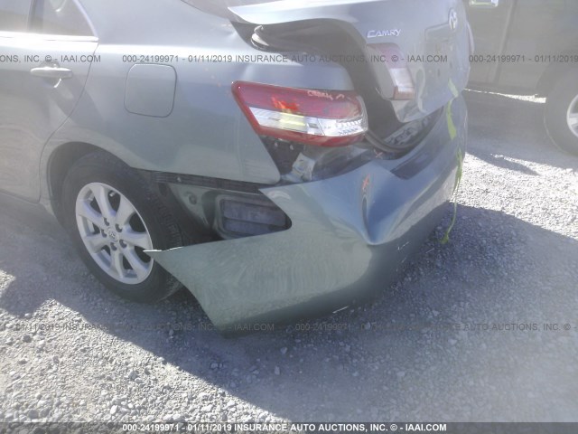 4T4BF3EK5BR152968 - 2011 TOYOTA CAMRY SE/LE/XLE 绿色 照片 6