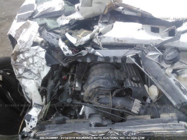 2C3CDZFJ5FH850916 - 2015 DODGE CHALLENGER R/T SCAT PACK WHITE photo 10