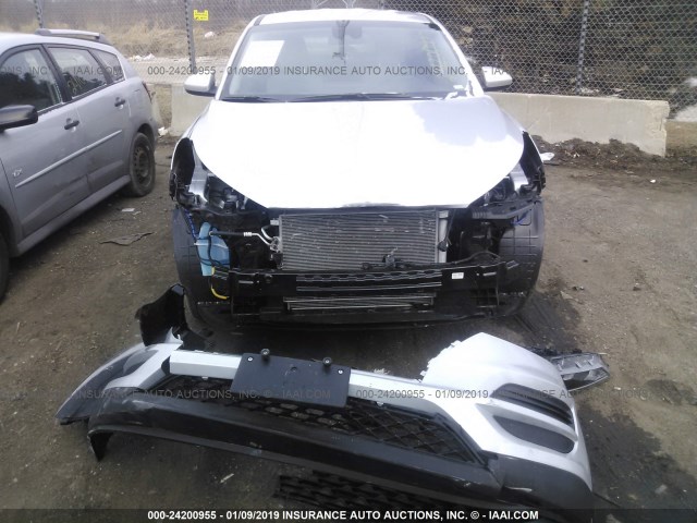 KM8J2CA4XKU842840 - 2019 HYUNDAI TUCSON SE SILVER photo 6