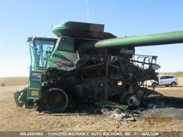 H09870S725121 - 2008 JOHN DEERE COMBINE 9870 STS  Unknown photo 5