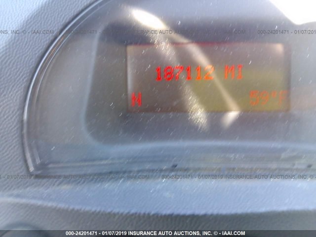 2G2WP552771181324 - 2007 PONTIAC GRAND PRIX GRAY photo 7