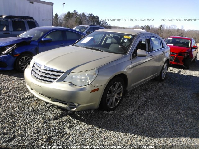 1C3CC5FV6AN110807 - 2010 CHRYSLER SEBRING LIMITED GOLD photo 2