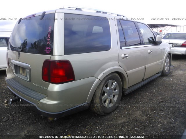 5LMFU27546LJ30004 - 2006 LINCOLN NAVIGATOR GOLD photo 4