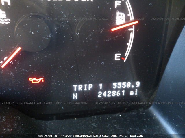 5LMFU27546LJ30004 - 2006 LINCOLN NAVIGATOR GOLD photo 7