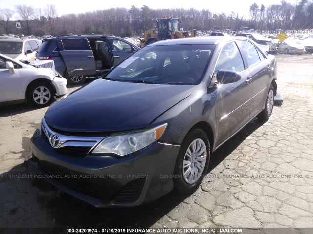 4T1BF1FK4CU008830 - 2012 TOYOTA CAMRY SE/LE/XLE GRAY photo 2