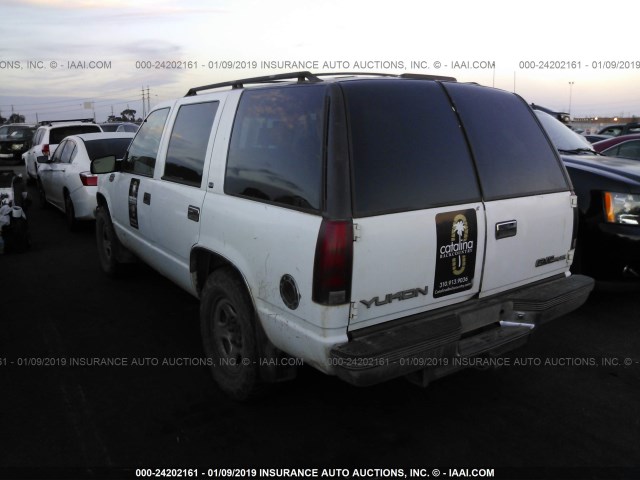 1GKEK13R5VJ757403 - 1997 GMC YUKON WHITE photo 3