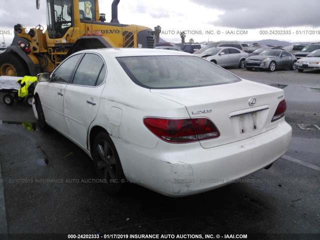 JTHBA30G465166701 - 2006 LEXUS ES 330 WHITE photo 3