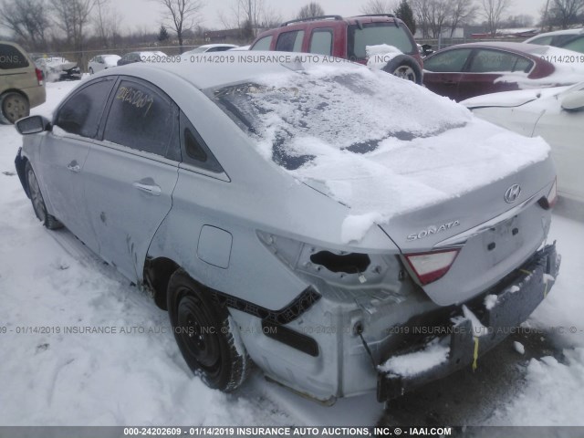 5NPEC4AC2BH090643 - 2011 HYUNDAI SONATA SE/LIMITED SILVER photo 3