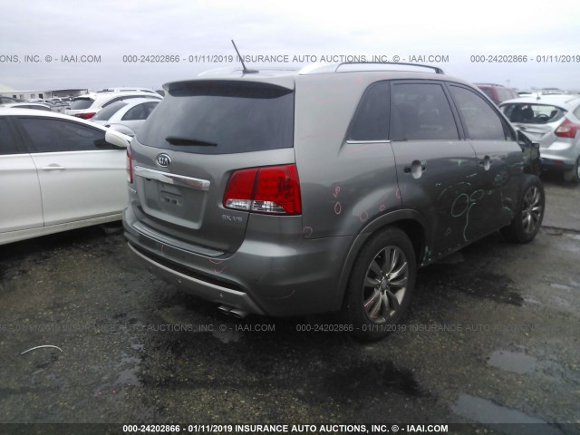 5XYKW4A21DG412362 - 2013 KIA SORENTO SX Pewter photo 4