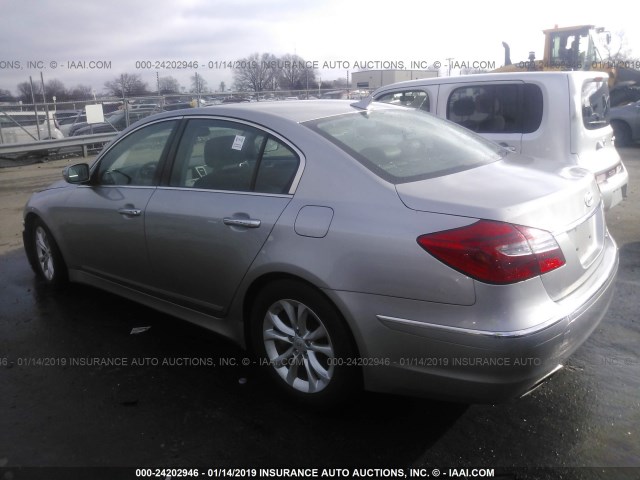 KMHGC4DD9CU177388 - 2012 HYUNDAI GENESIS 3.8L GRAY photo 3