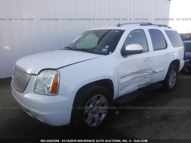 1GKFK13057J378507 - 2007 GMC YUKON WHITE photo 2