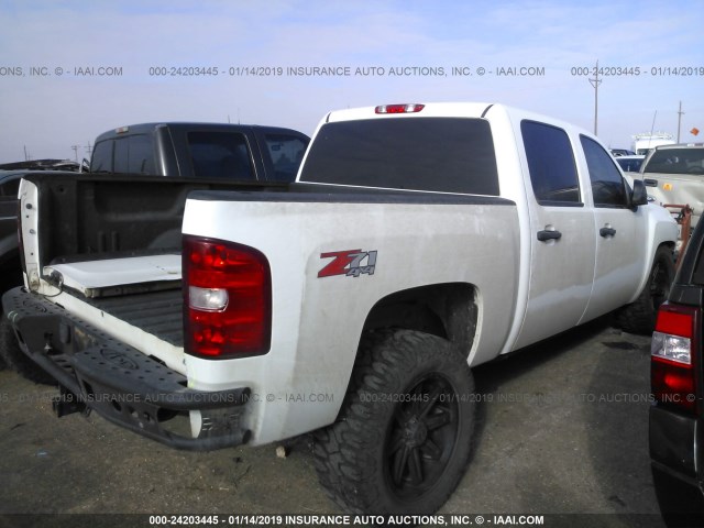 3GCPKSE37BG244332 - 2011 CHEVROLET SILVERADO K1500 LT WHITE photo 4