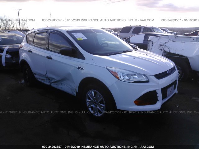 1FMCU0F74DUC54343 - 2013 FORD ESCAPE S WHITE photo 1