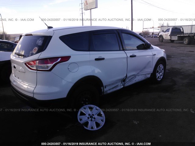 1FMCU0F74DUC54343 - 2013 FORD ESCAPE S WHITE photo 4