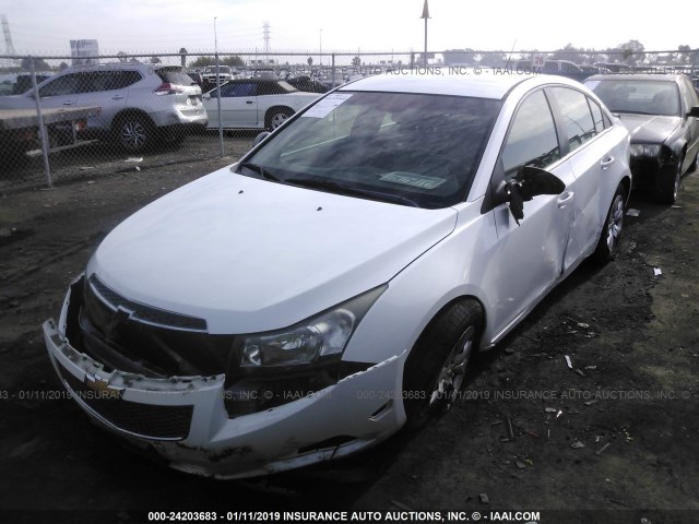 1G1PC5SH1C7104832 - 2012 CHEVROLET CRUZE LS WHITE photo 2