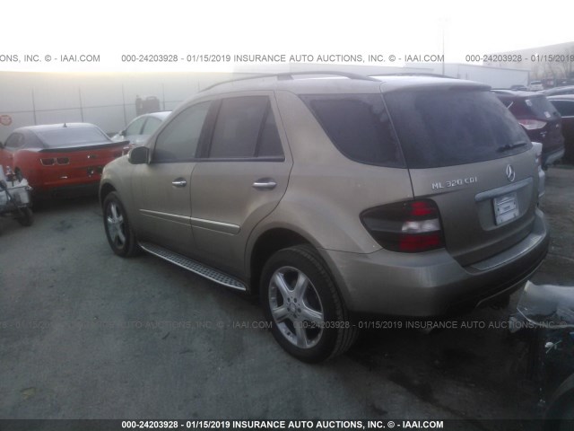4JGBB22E18A329315 - 2008 MERCEDES-BENZ ML 320 CDI TAN photo 3