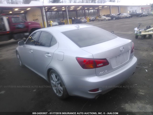 JTHBK262X72050389 - 2007 LEXUS IS 250 SILVER photo 3