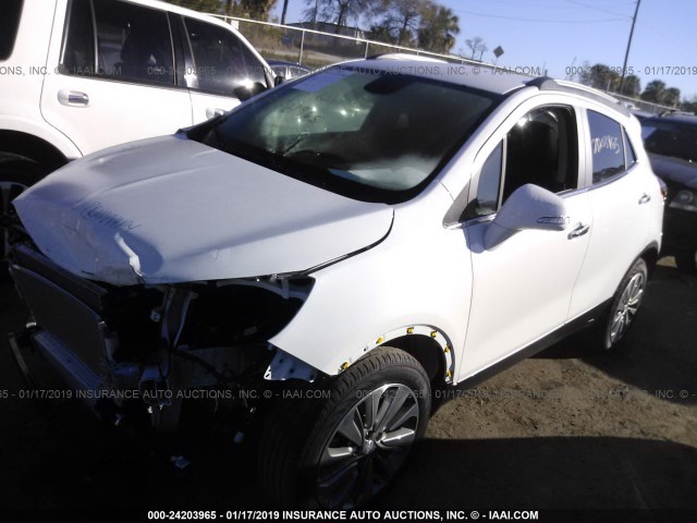 KL4CJASB3KB712633 - 2019 BUICK ENCORE PREFERRED WHITE photo 2