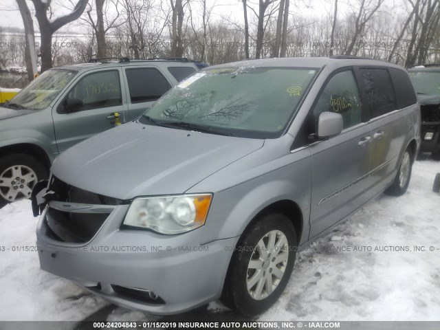 2C4RC1BG1FR545766 - 2015 CHRYSLER TOWN & COUNTRY TOURING SILVER photo 2