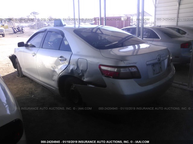 JTNBE46K273069674 - 2007 TOYOTA CAMRY NEW GENERAT CE/LE/XLE/SE SILVER photo 3