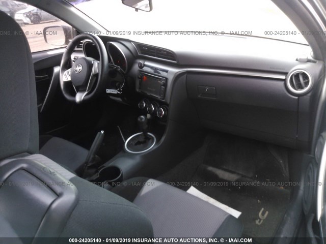 JTKJF5C75E3081455 - 2014 TOYOTA SCION TC ნაცრისფერი ფოტო 5