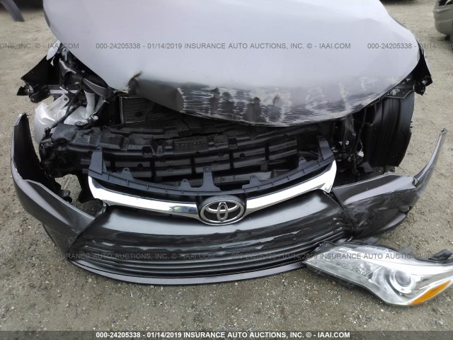 4T4BF1FKXGR541308 - 2016 TOYOTA CAMRY LE/XLE/SE/XSE GRAY photo 6
