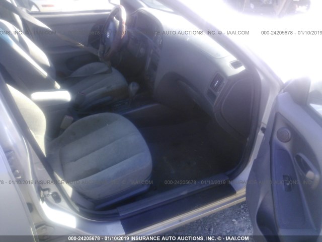 KMHDN46D25U995199 - 2005 HYUNDAI ELANTRA GLS/GT SILVER photo 5