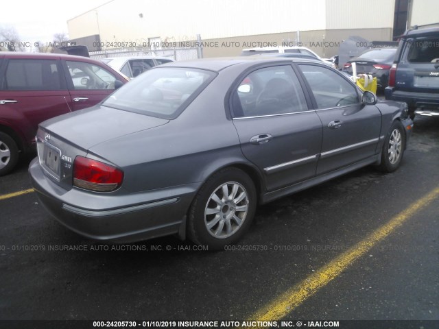 KMHWF35H22A720269 - 2002 HYUNDAI SONATA GLS/LX SILVER photo 4