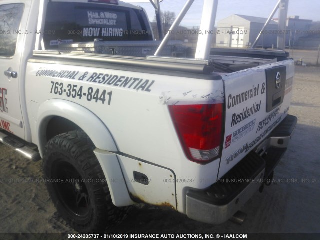 1N6BA07B47N209667 - 2007 NISSAN TITAN XE/SE/LE WHITE photo 6