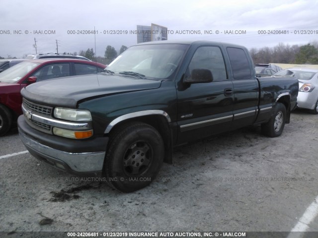 2GCEC19T311214096 - 2001 CHEVROLET SILVERADO C1500 GREEN photo 2