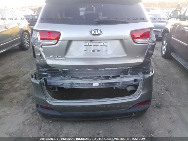 5XYPG4A33HG237260 - 2017 KIA SORENTO LX/L GRAY photo 6