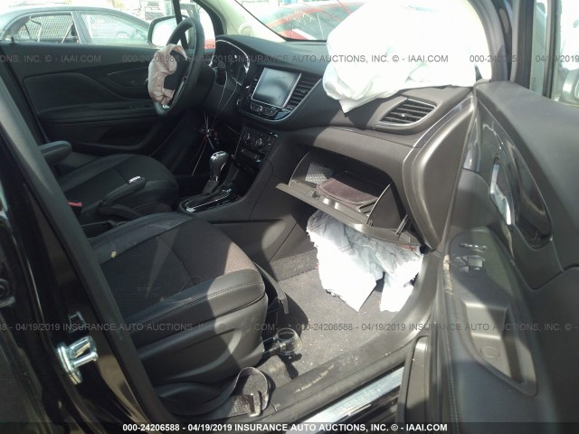 KL4CJESB7KB721679 - 2019 BUICK ENCORE PREFERRED 黑色 照片 5