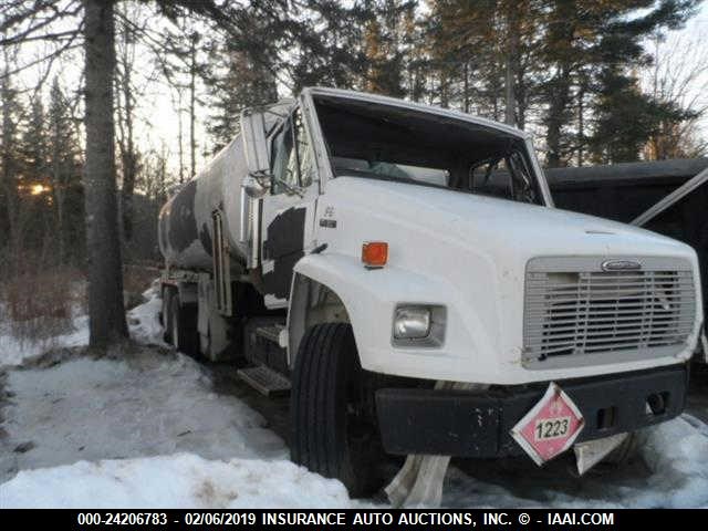 1FV6JJCB4XHA73692 - 1999 FREIGHTLINER FL80 FL80 WHITE photo 1