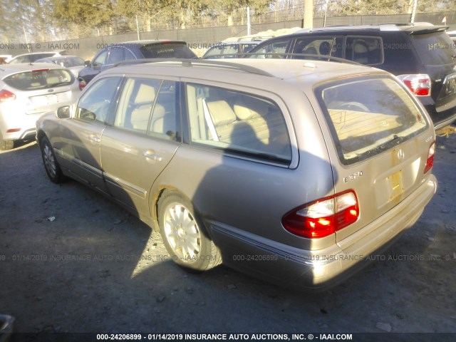 WDBJH82J51X052569 - 2001 MERCEDES-BENZ E 320 4MATIC GOLD photo 3