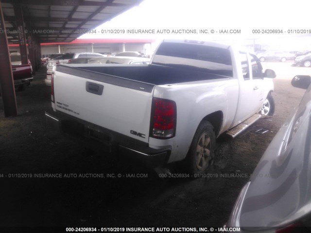 1GTR2VE38BZ416006 - 2011 GMC SIERRA K1500 SLE WHITE photo 4