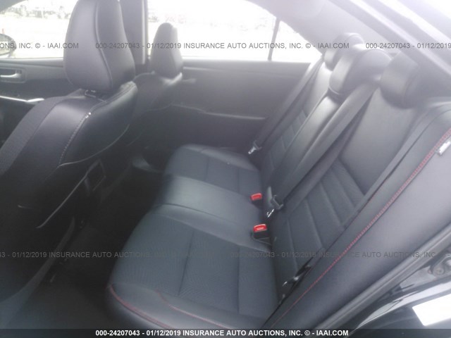 4T1BF1FK4HU726272 - 2017 TOYOTA CAMRY LE/XLE/SE/XSE შავი ფოტო 8