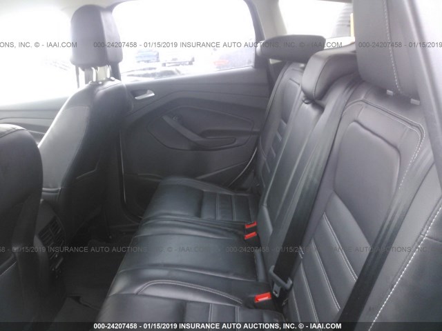 1FMCU9JD2HUC25317 - 2017 FORD ESCAPE TITANIUM 白色 照片 8