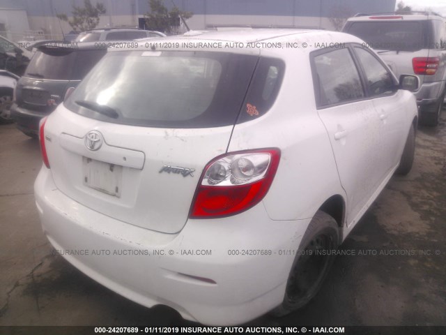 2T1KU40E79C185649 - 2009 TOYOTA COROLLA MATRIX  WHITE photo 4